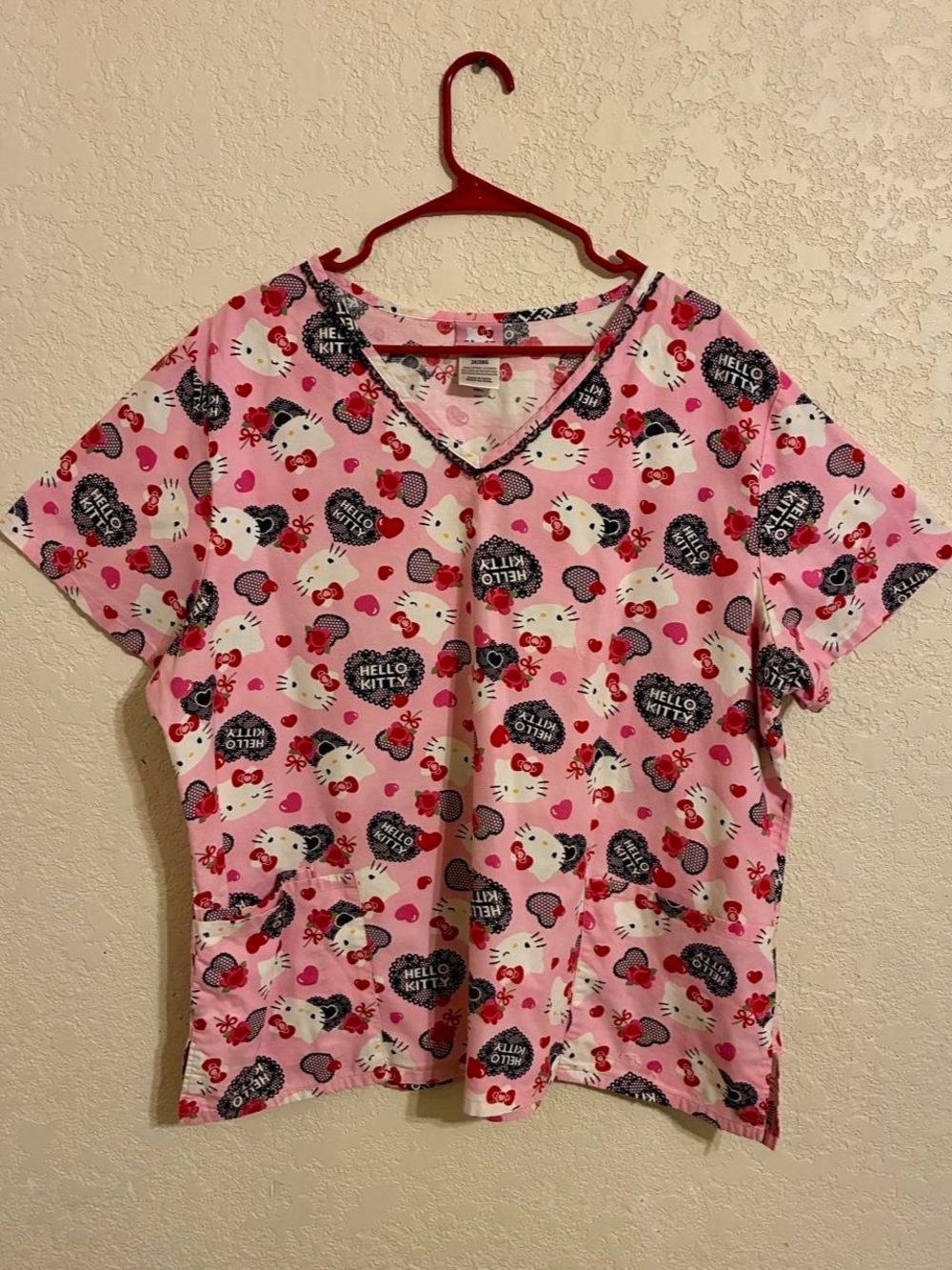 Hello Kitty Pink Graphic Scrub Top Women’s 2X Plus